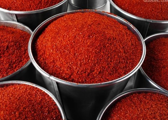 Organic Mild Red Chili Powder with 0-100 SHU Heat Level and 100 Grams Netweight for Chinese Cuisine