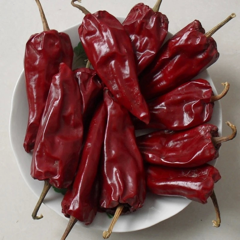 100 Kcal/100g Στερεωμένα μακρά κόκκινα τσίλι για στεγνό και δροσερό μέρος μέθοδος αποθήκευσης